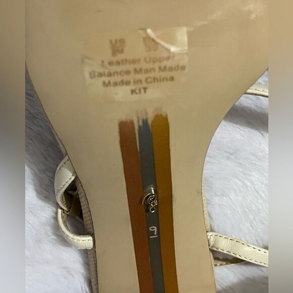 Sam Edelman Kit Ivory Leather Heel Sandal Small Discoloration on one heel SZ 9 - Picture 9 of 12